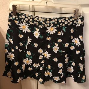 High wasted flower shorts